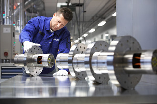 09

Schott AG

Produktion von Glas-Metall-Durchführungen - Verwendung z.B. Offshore bei Flüssiggaspumpen in Tankschiffen